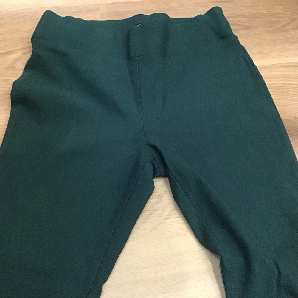 🖤 3 Pairs of Business‑Casual Stretch Legging Style Pants - Picture 4 of 11